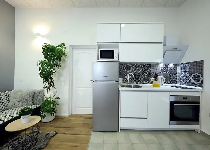 Summer Flower شقة